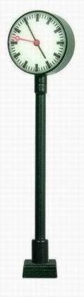 Lit Platform Clock<br /><a href='images/pictures/Viessmann/5080.jpg' target='_blank'>Full size image</a>